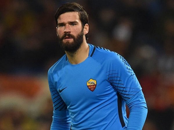 Alisson Becker Tersanjung Dikaitkan dengan Real Madrid
