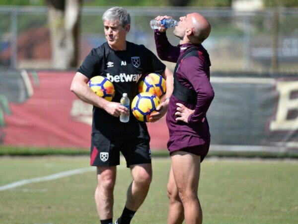 Zabaleta Berikan Pujiannya Kepada Suporter West Ham