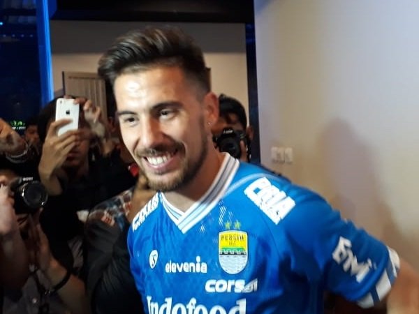 Ini Komentar Pelatih soal Striker Anyar Persib