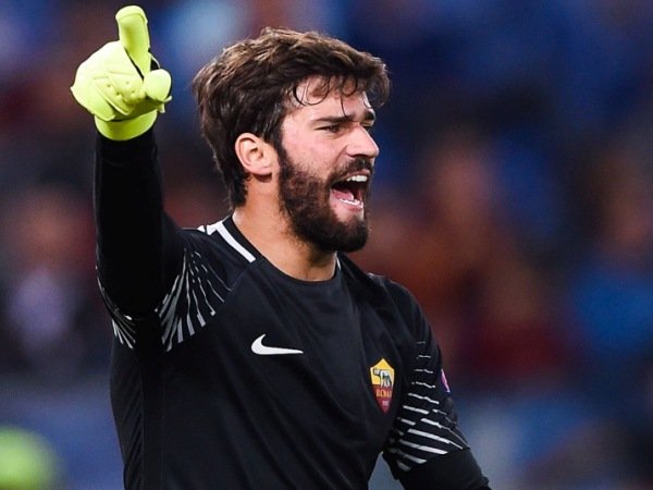Alisson Akui Kagum pada Mantan Kiper Timnas Brasil Ini