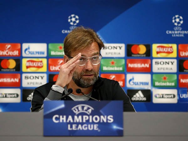 Jurgen Klopp Beberkan Perbedaan Gaya Bermainnya dengan Pep Guardiola