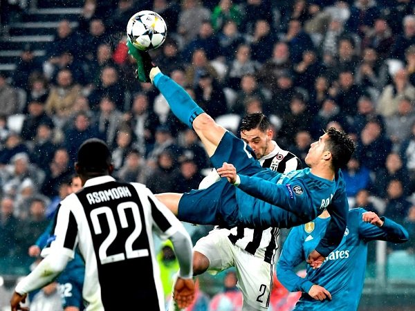 Cristiano Ronaldo Akui Tak Pernah Mengira Bisa Cetak Gol Salto