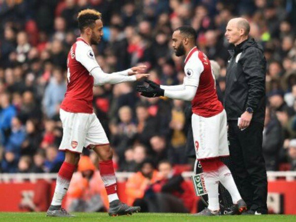 Ini Alasan Wenger Gantikan Aubameyang dengan Lacazette