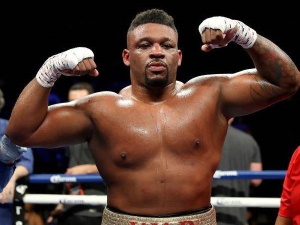 Taklukkan Duhaupas, Miller Siap Tantang Joshua