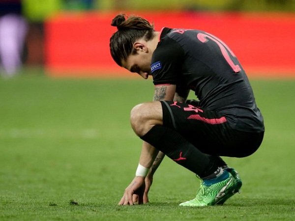 Gagal Tembus Final Liga Europa, Bek Bintang Ini Anggap Arsenal Telah Jatuhkan Wenger