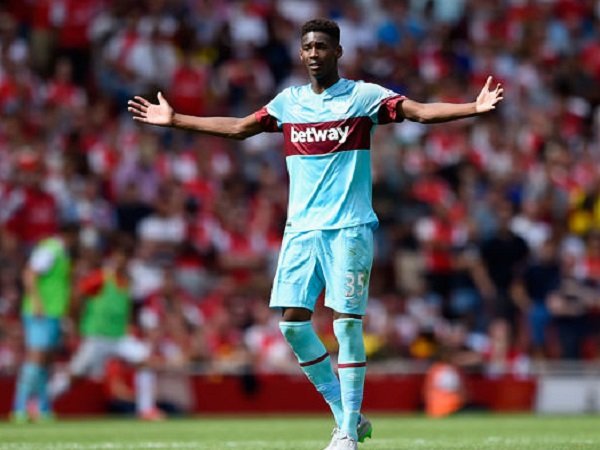 Reece Oxford Pesimistis Bertahan Di West Ham United