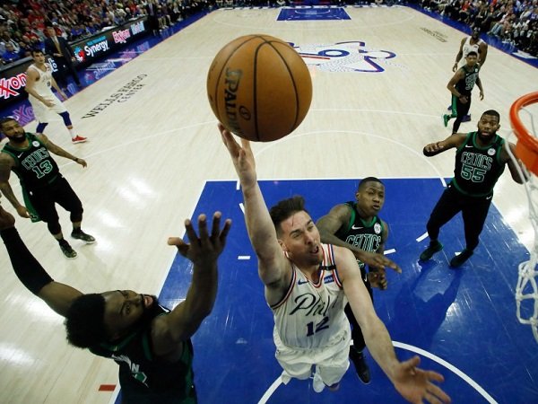 Menang Atas Celtics, 76ers Selamat Dari Eliminasi