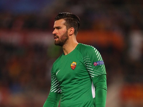 Liverpool dan Real Madrid Miliki Harapan untuk Gaet Alisson dari Roma
