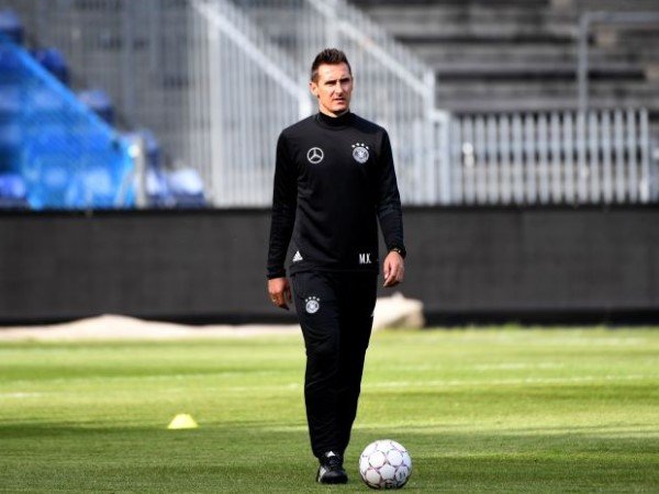 Klose Bakal Tangani Tim Muda Bayern Munich