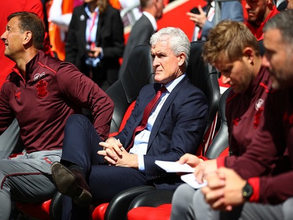 Pembicaraan Southampton dengan Mark Hughes 'Berjalan Baik'