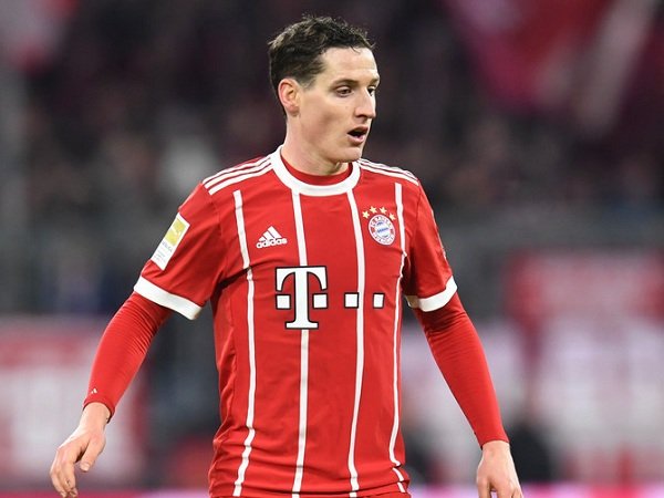 Sebastian Rudy dan Napoli Diklaim Saling Menyukai, Leverkusen Persilakan Bernd Leno Pergi