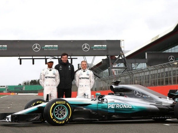 Bawa Mesin Baru, Sanggupkah Mercedes Saingi Ferrari di Kanada?