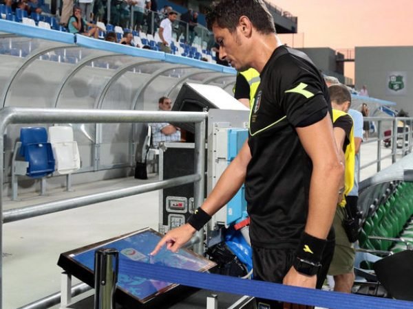 VAR Membawa Perubahan Bagi Sepak Bola Italia