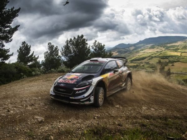 Persaingan Sebastien Ogier dan Thierry Neuville Semakin Ketat