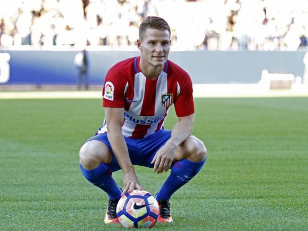 Striker Atletico Madrid Setuju Bergabung Dengan Valencia