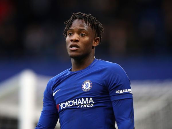 Dortmund Tak Lagi Menginginkan Michy Bashuayi