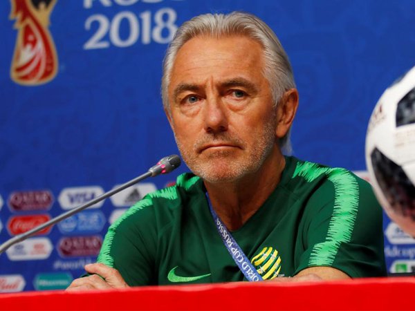 Bert Van Marwijk Sesali Kegagalan Australia Kalahkan Denmark