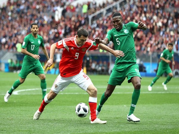 Rusia Berharap Alan Dzagoev Bisa Bermain di Babak 16 Besar