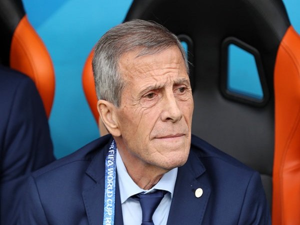 Tak Puas, Oscar Tabarez Minta Uruguay Terus Perbaiki Diri