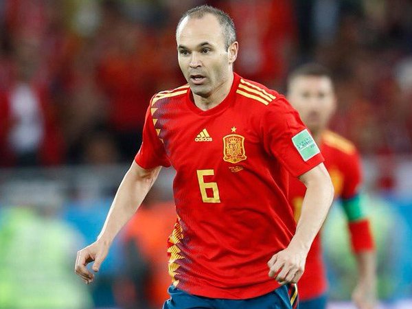 Nilai Sempurna dari Fernando Hierro Bagi Andres Iniesta