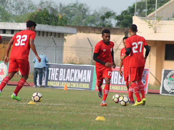 Persik Kendal vs Semen Padang, Amankan Tahta Klasemen