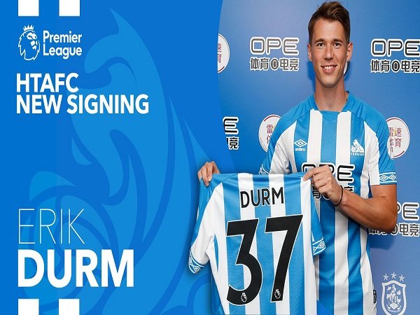 Huddersfield Resmi Datangkan Erik Durm dari Borussia Dortmund