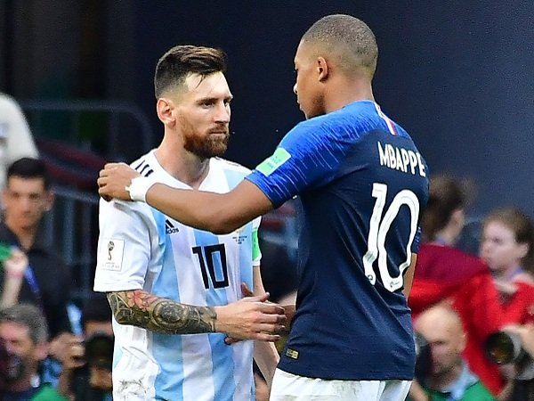 Mbappe Bikin Ronaldo, Messi dan Neymar Terlihat Usang