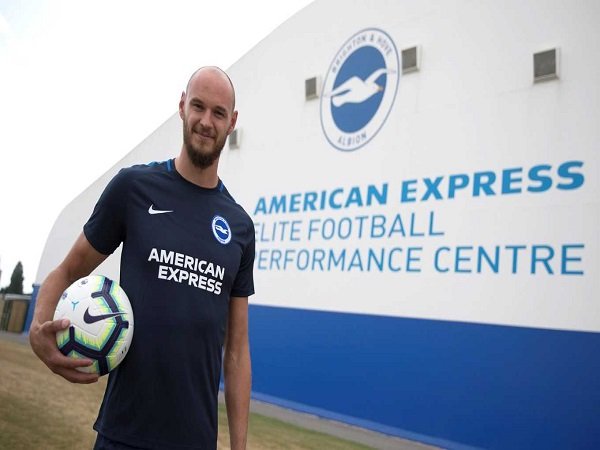 Brighton and Hove Albion Resmi Datangkan David Button dari Fulham