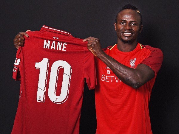 Liverpool Umumkan Pemilik Nomor Punggung Sepuluh