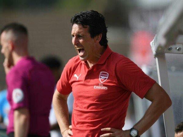 Emery Siap Bereuni dengan Paris Saint-Germain