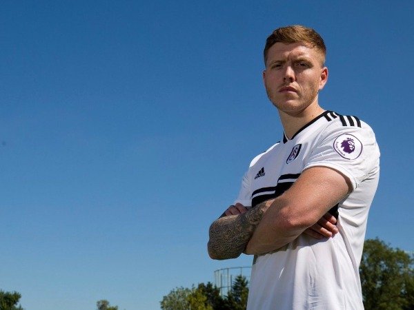 Fulham Resmi Dapatkan Alfie Mawson dari Swansea
