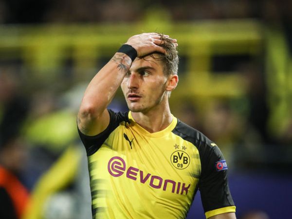 Max Philipp Yakin Mampu Memimpin Lini Serang Dortmund