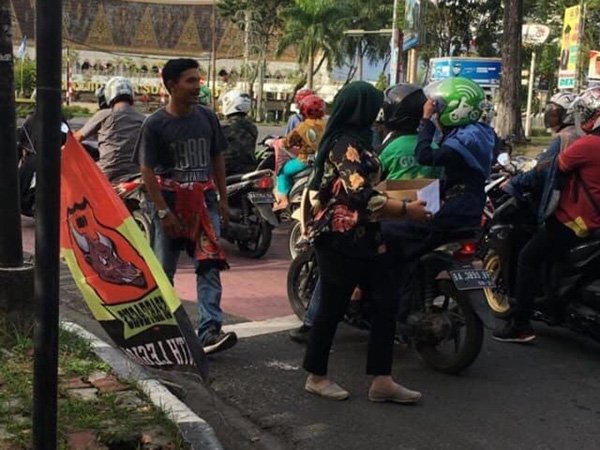 Suporter Semen Padang FC Galang Dana Untuk Korban Gempa Lombok