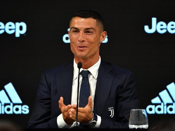 Ronaldo akan Lakoni Laga Debutnya dengan Juventus Hari Ini
