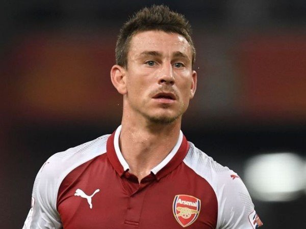 Laurent Koscielny Kembali Berlatih Bersama Arsenal