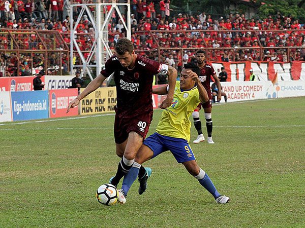 Rene Alberts Kecewa dengan Finishing PSM Makassar
