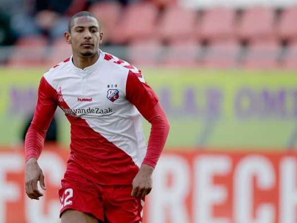 Dortmund Tertarik Datangkan Sebastien Haller