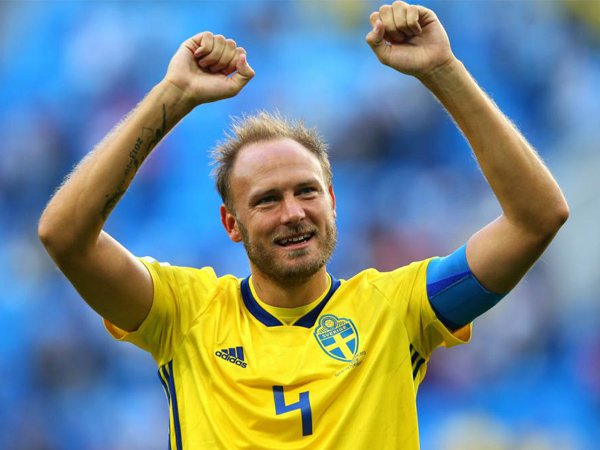 Granqvist Konfirmasi Ketertarikan Manchester United