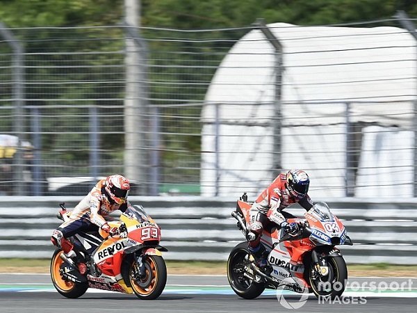 Marquez Ingin Tiru Gaya Balap Dovizioso yang Lebih Santai