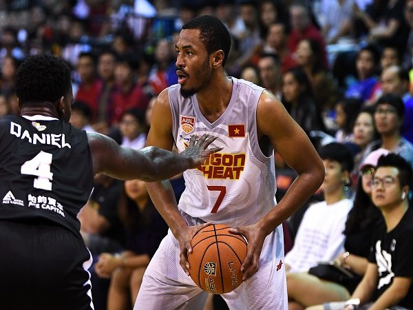 Moses Morgan Perkuat Mono Vampire di ABL Musim 2019