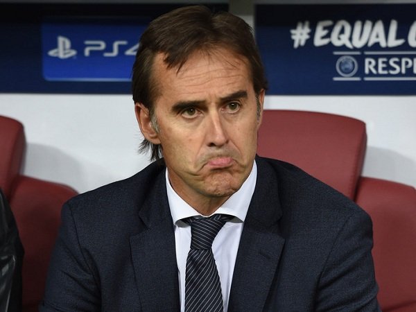Direktur Real Madrid Berikan Dukungan kepada Lopetegui untuk Selamatkan Pekerjaannya