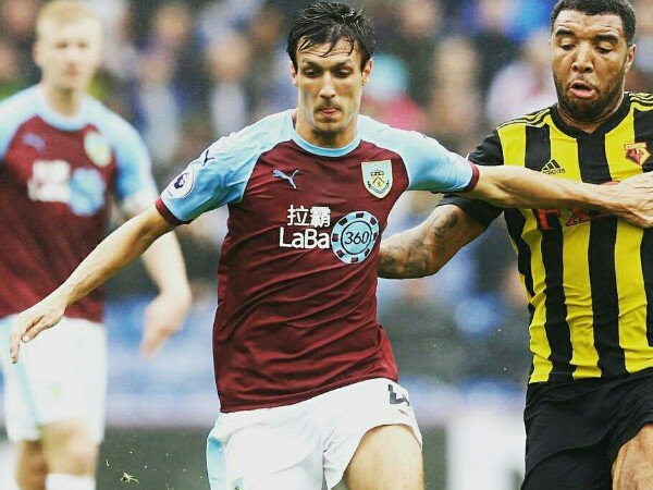 Akhiri Rekor Buruk, Burnley Bertekad Kalahkan Chelsea