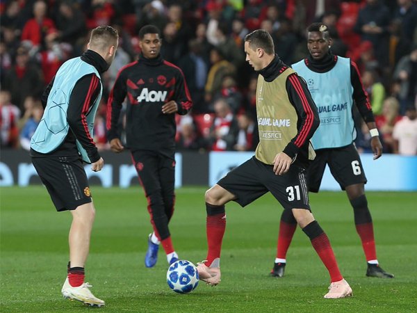 Terlambat Datang ke Old Trafford, Manchester United Disebut Mirip Klub Amatir