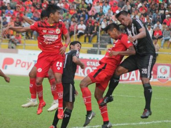 Pelatih Semen Padang Komentari  Debut 2 Pemain Anyarnya