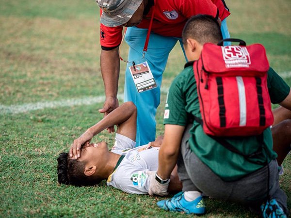 Persebaya Dapat Bernafas Lega, Cedera Fandi Eko Tidak Parah