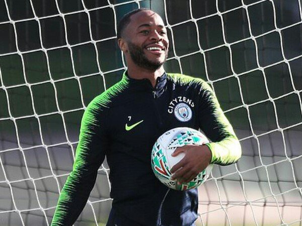 Sterling Diklaim Bisa Cetak 40 Gol dalam Semusim