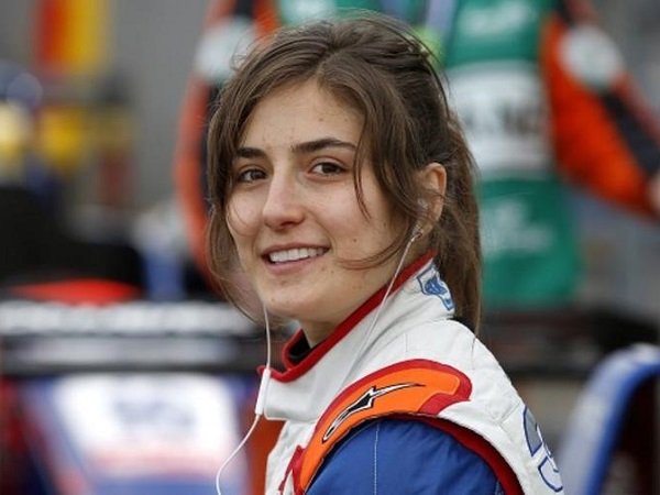 Tatiana Calderon Kembali Dapat Kesempatan Jajal Mobil F1