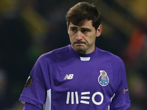 Casillas Mengaku Senang Jika Kembali ke Madrid dan Timnas Spanyol