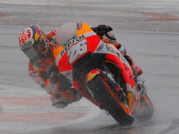 Musim MotoGP 2018 Usai, Ini 5 Pebalap yang Putuskan Pensiun