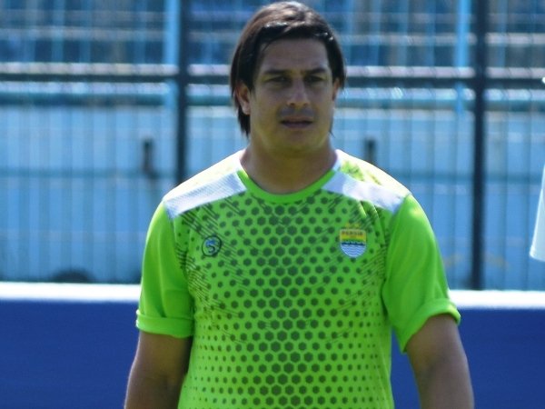 Persib Waspadai Motivasi Perseru Keluar dari Jurang Degradasi